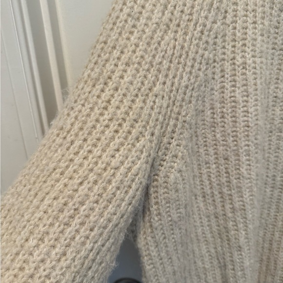 Universal Thread Ivory Sand Cable Crew Neck Sweater Size XL - Picture 10 of 11